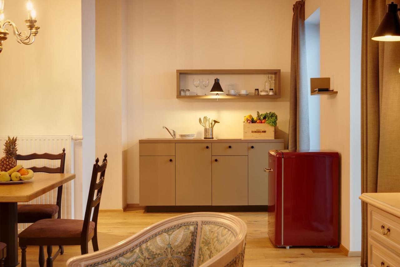 Historic Guesthouse Bircher B&B Apartments Near Sterzing 프라인펠트 외부 사진